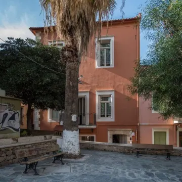Elia Portou Due