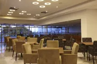 累西腓博阿維亞任泛美尊爵酒店 - 早餐