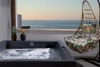 Ammos Suites - Hot Tub