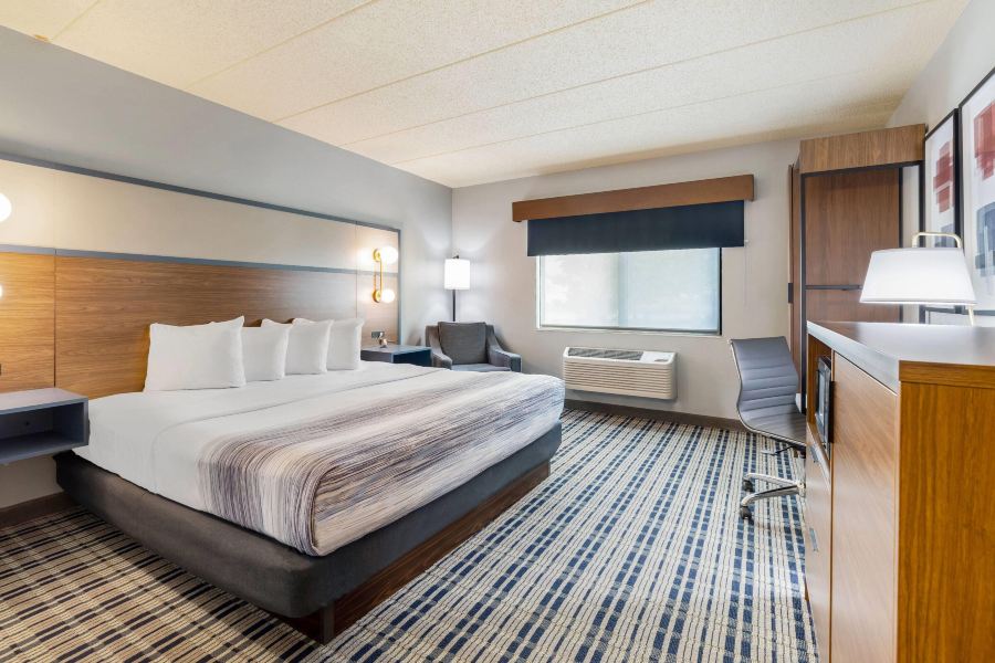 AmericInn by Wyndham Chamberlain Conference Center