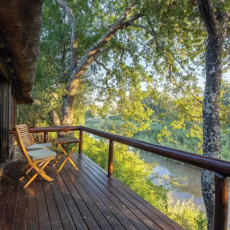 Karongwe - River Safari Lodge