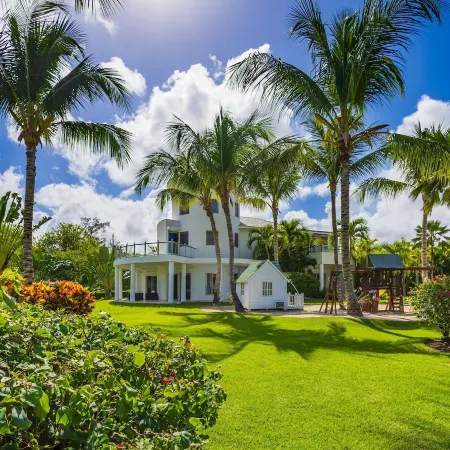 Villa Desiree 5BR Cocotal Luxury Villa Pool Maid