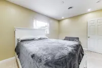 3 Mi to Dania Beach Pier: Convenient Apartment! - Condos