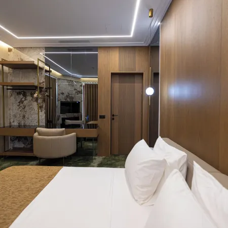 Sazani Hotel