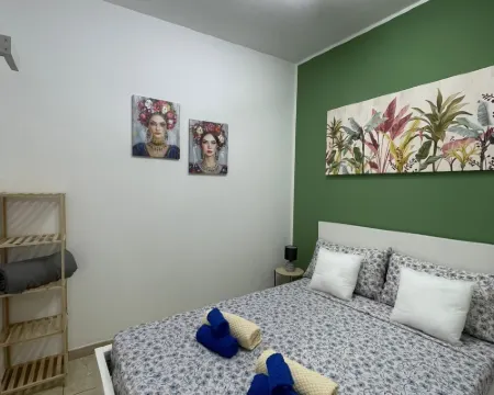 Sicilia Bedda Vacation Rental Hotels in Lascari