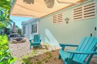 Relaxing Marathon Keys Home, Bikes & Beach Gear Included Near Sombrero Beach