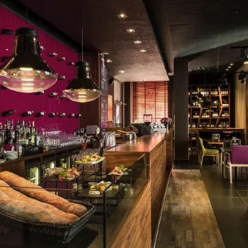 Hotel Mercure Warszawa Grand Отели рядом с достопримечательностью «Бельведерский дворец»