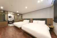 Hotel signature - 2 étoiles