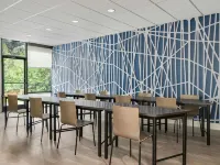 City Express by Marriott Charlotte South End Hotels near Sharon Golf Course