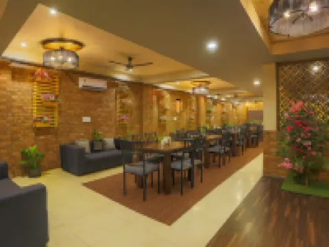 Hotel Lemon Suites & Banquet Noida Sector 62 Hotels in Noida