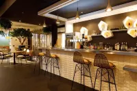 Kyriad Prestige Amiens Poulainville Hotel and Spa