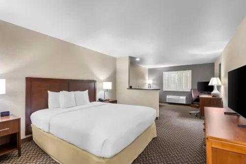 Comfort Inn & Suites Thatcher - Safford Hotels in Thatcher