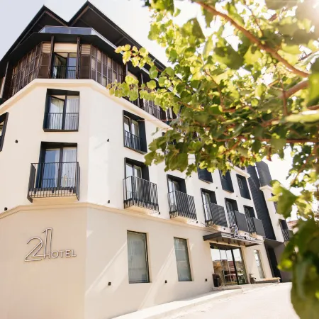 Hotel 21