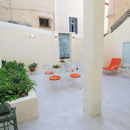Akanthos Poros Chic Seaside Retreat Built in 1904
