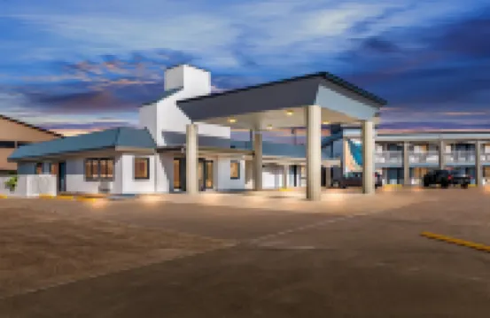 Quality Inn & Suites Port Lavaca Near Lighthouse Beach 拉瓦卡港酒店