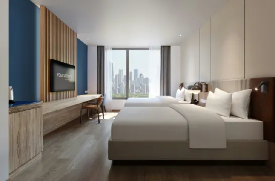 Four Points by Sheraton Nha Trang Отели рядом с достопримечательностью «AB Central Square Nha Trang»