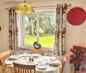 2 Bedrooms Cornish Holidays for Penzance & St Ives - 2-Star