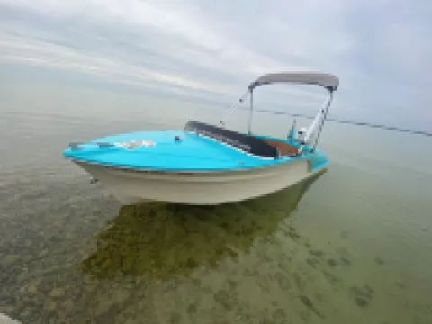 นепจูนส์ กรอทโต้ วอเตอร์ฟรอนท์ รีทรีท