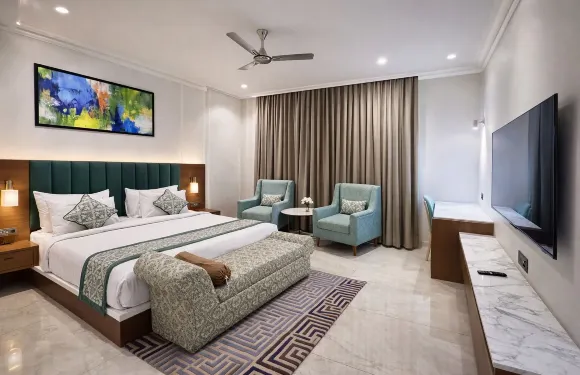 軍軍努的皇冠旅館酒店