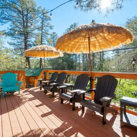 A Luxurious Prescott Log Cabin, 1 Mile to Downtown.