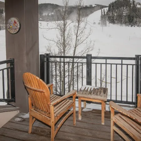 Highlands Slopeside #221 Condo