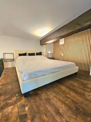 Duplex 15 min from train station, Montluçon historic center