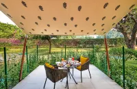 Trident, Agra