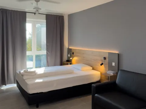 โรงแรม กู๊ดไนท์