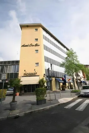 โรงแรมโอโรบลู