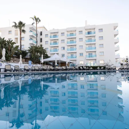 Vrissaki Hotel Apartments