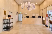 The Hotel Sokcho - ที่มีที่จอดรถ