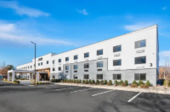 Latitude Suites Tinton Falls, Part of Unscripted by Hyatt Hotels in 