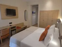 塔尼特酒店