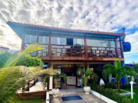 Hotel Porto Das Ancoras โรงแรมใน