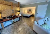 The Castle - Villa by the Sea - 4-Star