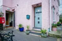 Tide & Tee - 2 Bedroom Apartment - Penally - Tenby - 4-Star