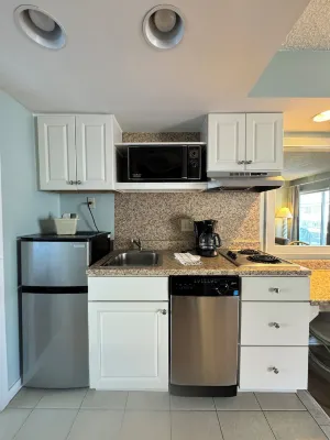 Wild Dunes Inn - Apartments