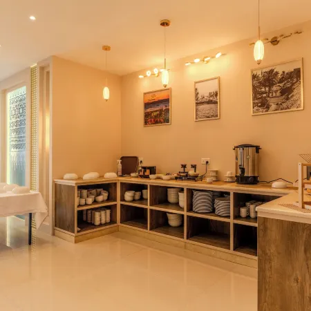 Golden Pillar Hotel