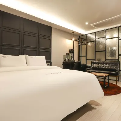 Wolgot Unique Hotel 28 Các khách sạn gần Cảng Sorae