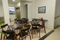 弗洛塔宮殿酒店 - 早餐