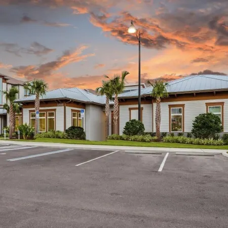 Landing Apartments Near South Apopka, FL