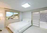 Hongseong K Pension