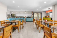 Country Inn & Suites by Radisson Kenosha - Pleasant Prairie