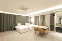 Cheongju Hotel Urbanty - 2 stjerner