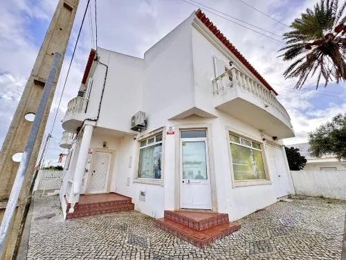 Altura Typical House by Homing