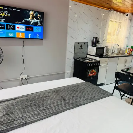 Private Guest Room Retreat Near Mutare CBD