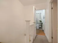 Cozy 3-Bedroom Home in Droylsden Hotéis em Tameside District