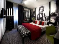 Maltepe 2000 Hotel - พร้อมระเบียง