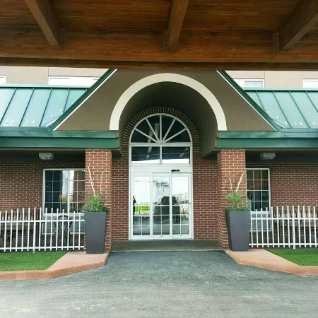 Country Inn & Suites by Radisson, Rapid City, SD