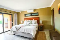Golden Impalas Bush Resort - 5-Star